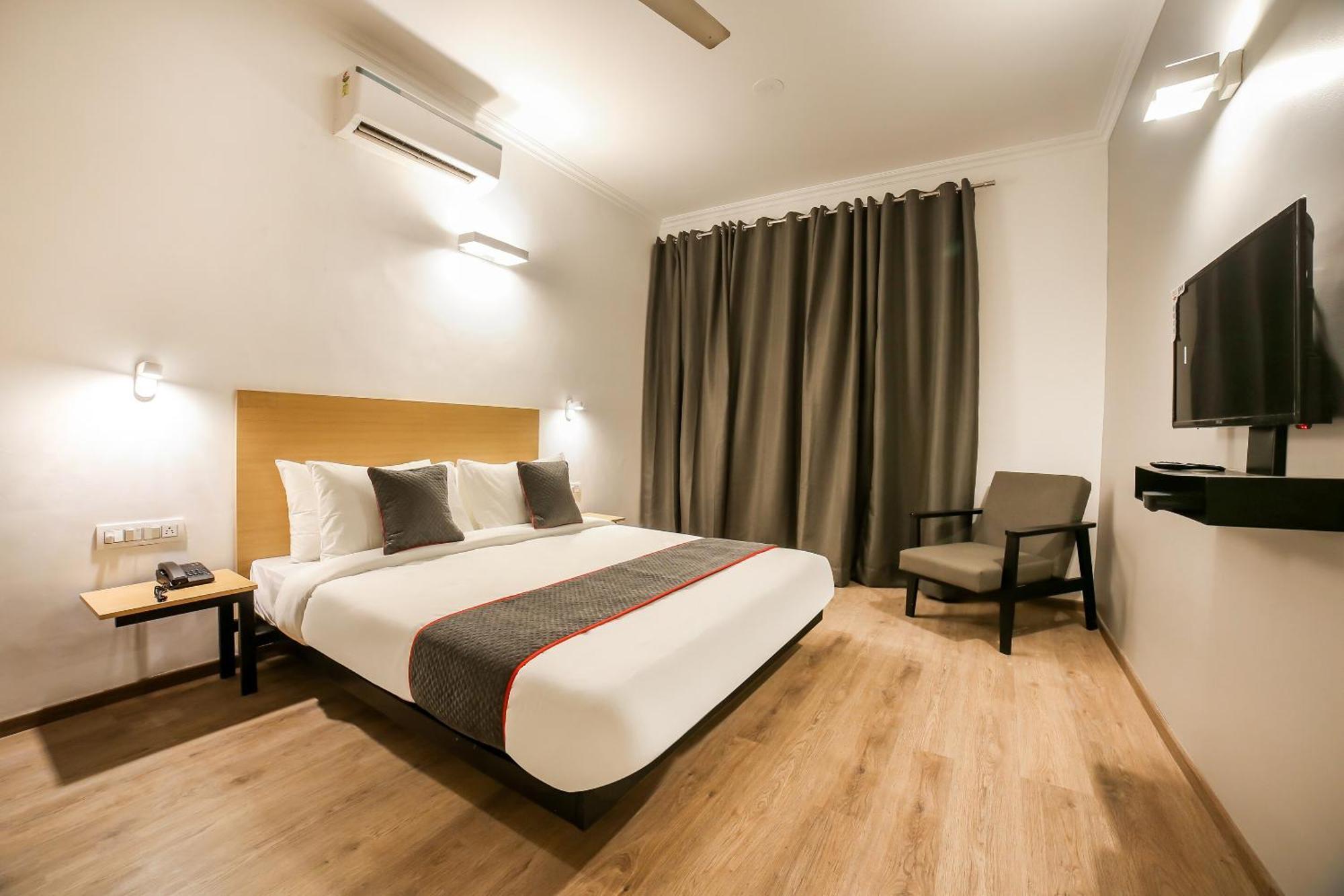 Townhouse 330 Dlf Phase-2 Near Leisure Valley Park Gurgáon Kültér fotó