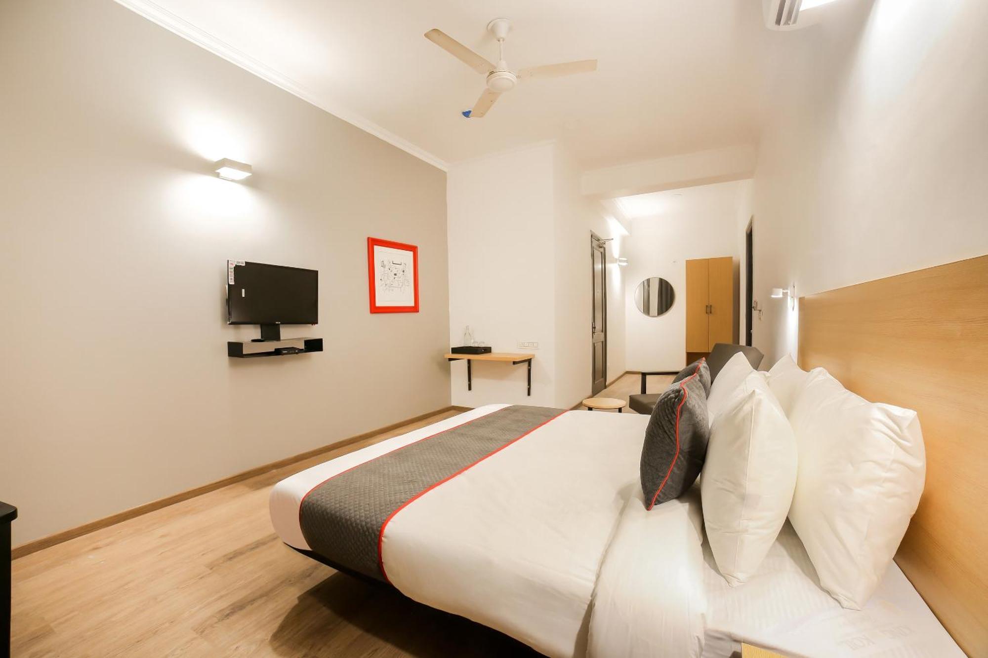 Townhouse 330 Dlf Phase-2 Near Leisure Valley Park Gurgáon Kültér fotó