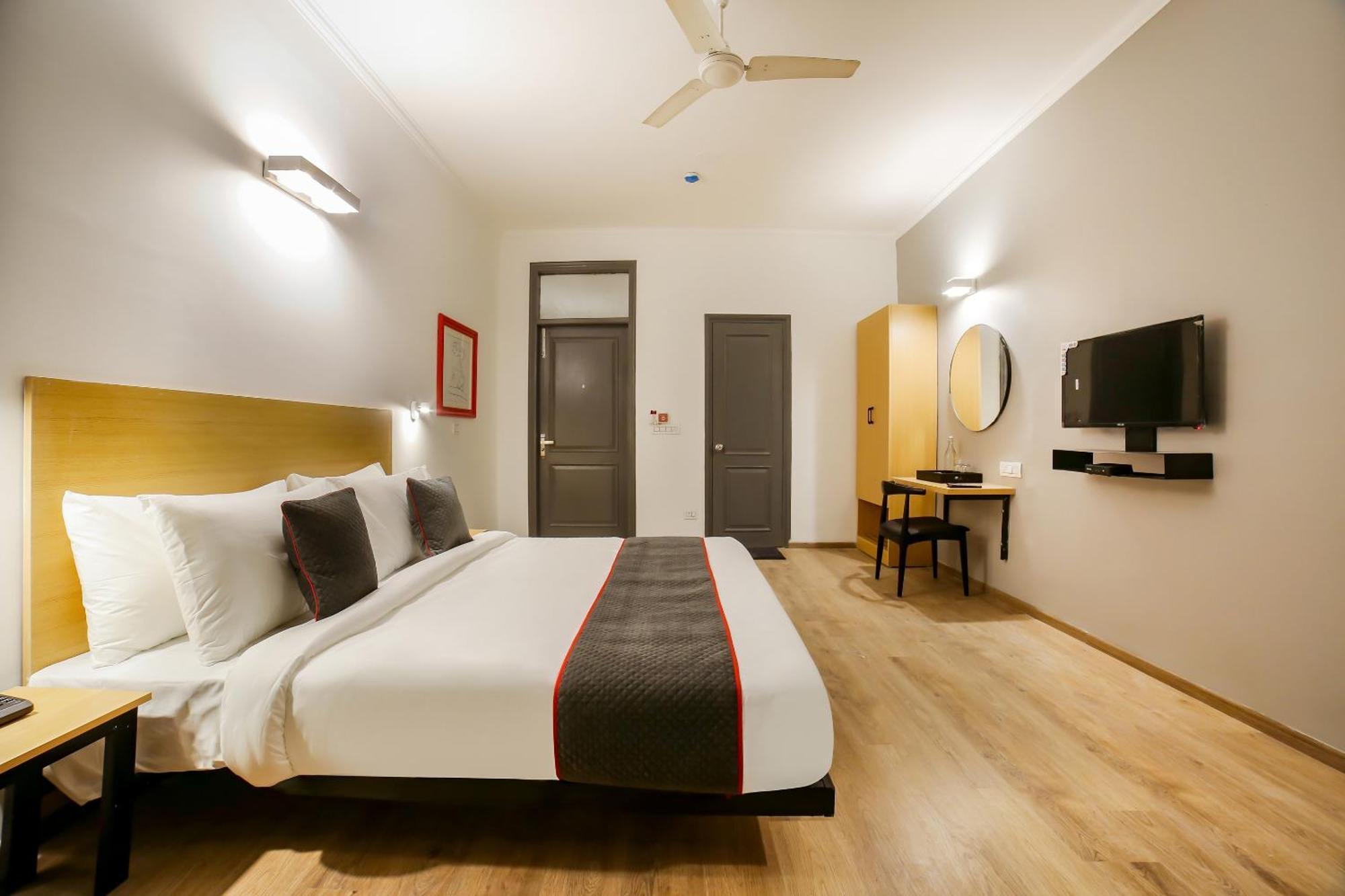 Townhouse 330 Dlf Phase-2 Near Leisure Valley Park Gurgáon Kültér fotó